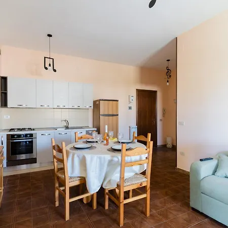Casa Elena A Ferienhaus